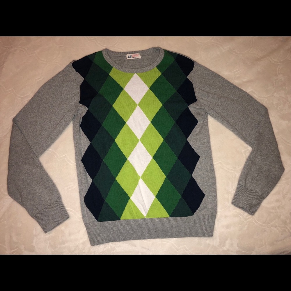 Multicolored Diamond Pattern H&M Sweater